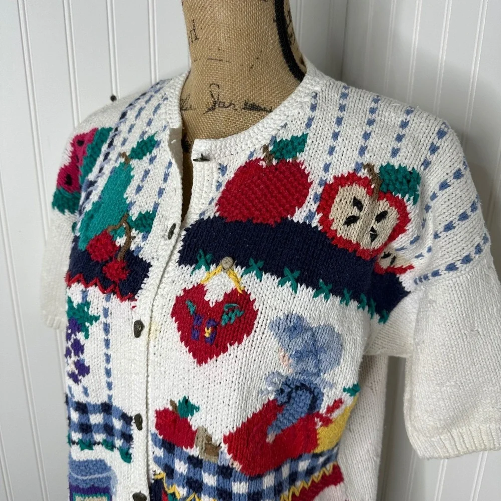 Signatures Northern Isles Hand Knit‎ Sweater White Fruit Americana Vtg 90s Sz L